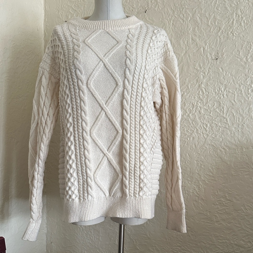 Aelfric Eden Ivory Cable Knit Sweater Large